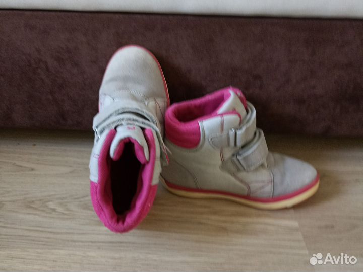 Зимние ботинки на девочку