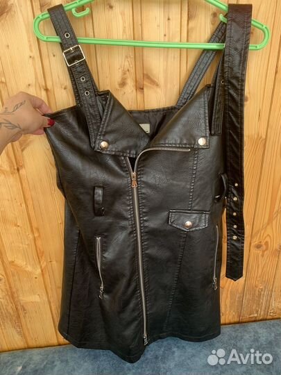 Кожаный сарафан 44