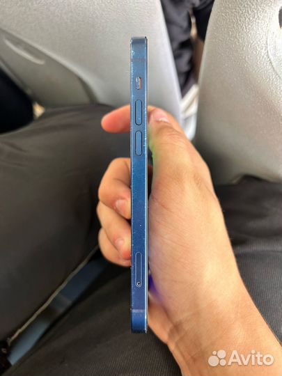 iPhone 12, 64 ГБ