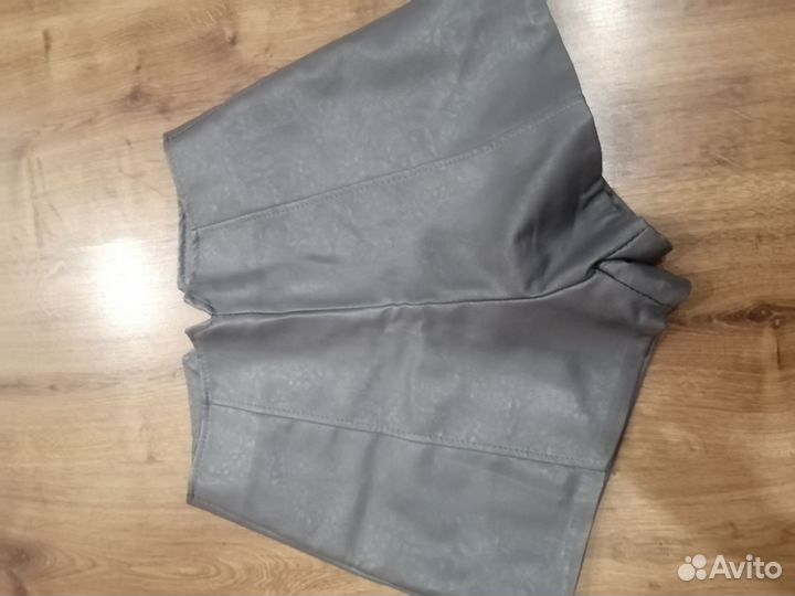 Шорты женские кожаные