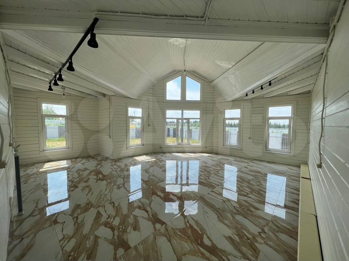 Дом 128 м² на участке 13 сот.