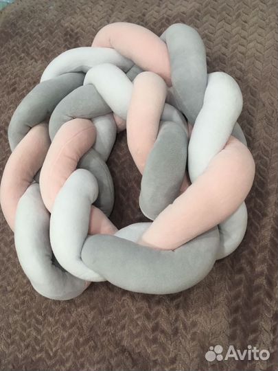 Бортики в кроватку косичка