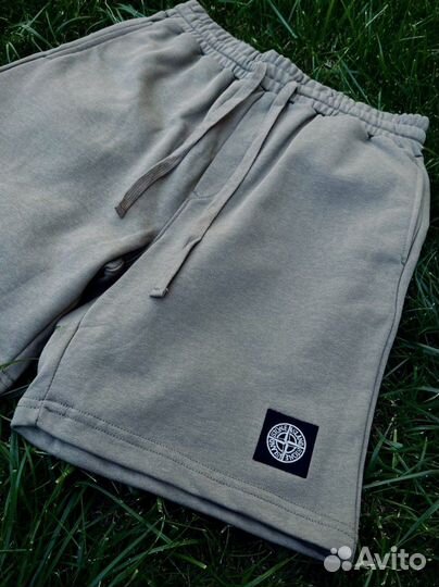 Мужские шорты Stone Island