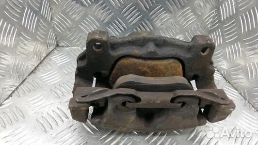 Суппорт тормозной передний левый volvo S80 2 (GNI0