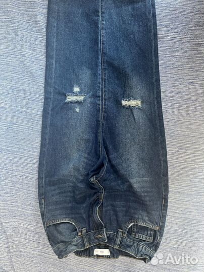 Джинсы mango