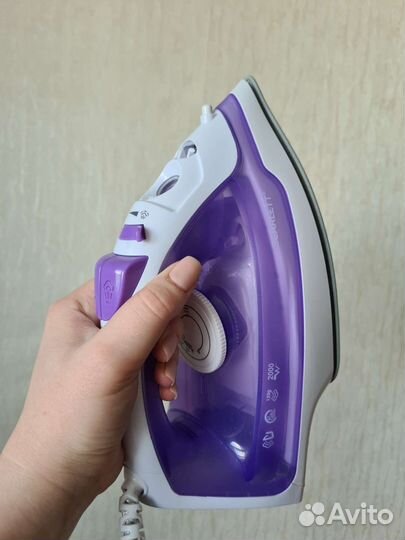 Утюг scarlett