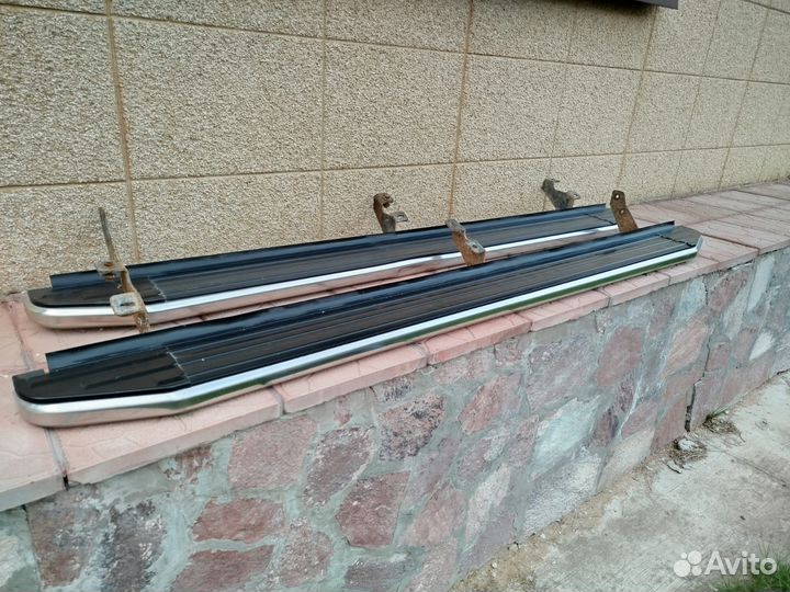 Пороги на Toyota hilux