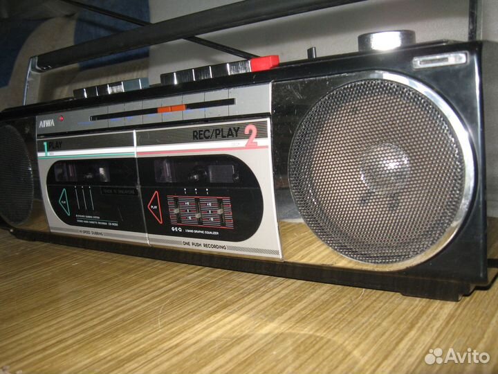 Магнитола Aiwa CS-W200