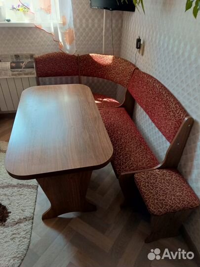 Мягкая мебель бу+уголок кухонный