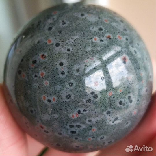 Шары из форелевого камня. Шары из камня. Крым