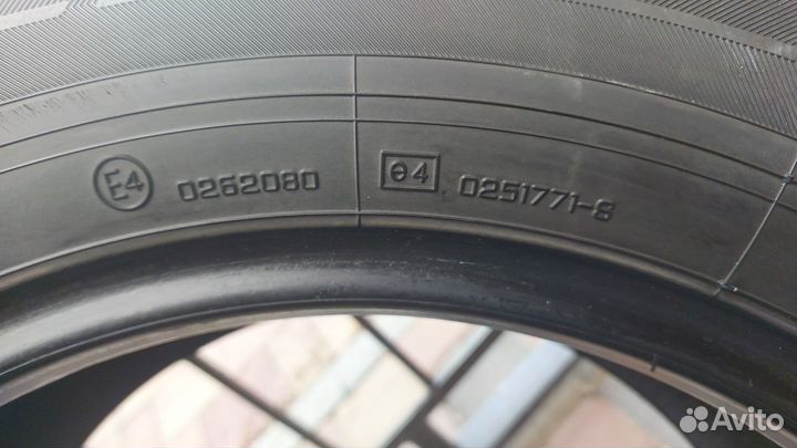 Yokohama Ice Guard IG50 215/65 R16 98Q