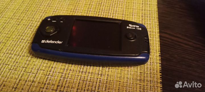 Defender snarky Dream 140