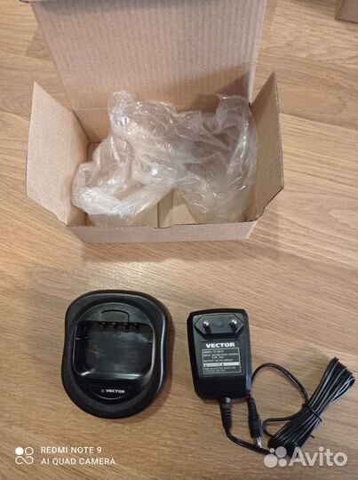 Зарядные устройства для Vector