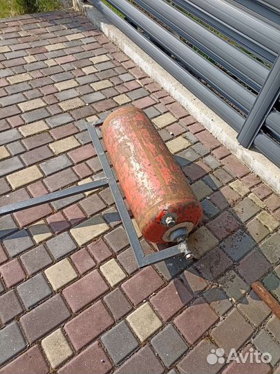 Каток для грунта