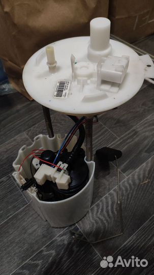 Бензонасос Opel Astra J хэтчбек 1.4 A14XER 2012