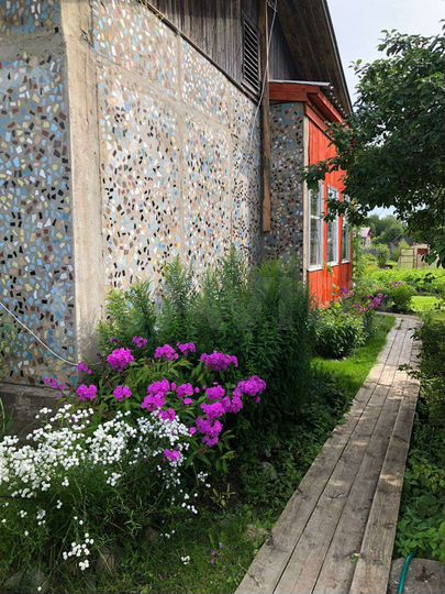 Дом 62,5 м² на участке 12 сот.