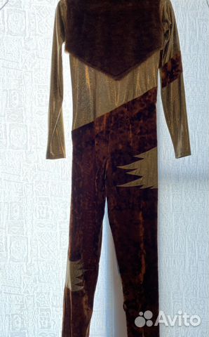 Костюм для фигурного катания 140