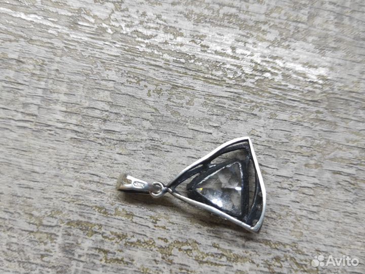 Продам кулон и серьги цирконий и серебро