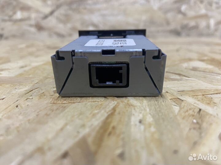 USB разъем зарядки Lexus RX450H 2020