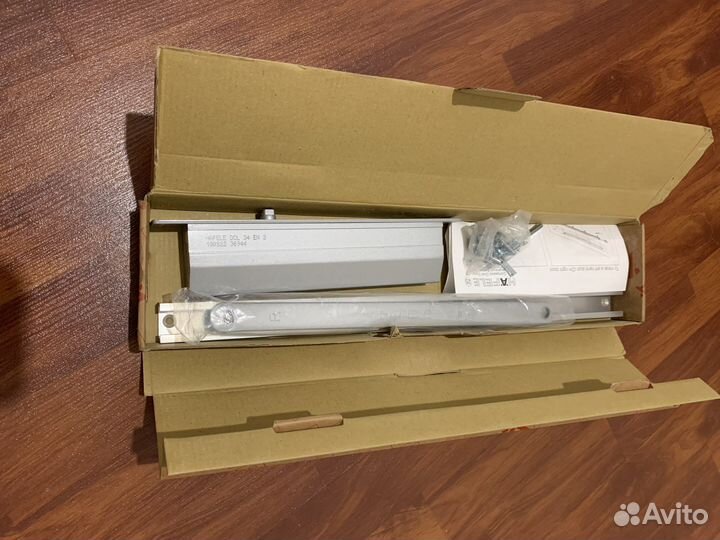 Доводчик дверной hafele dcl 34