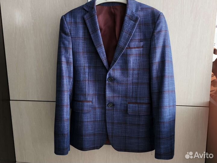 Пиджак на мальчика 134, 140