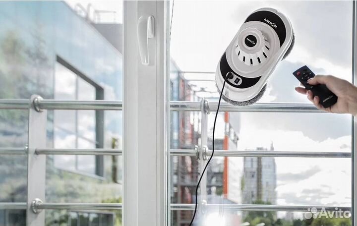 Робот мойщик окон