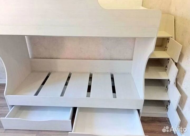 Кровать новая 2 яруса В наличии