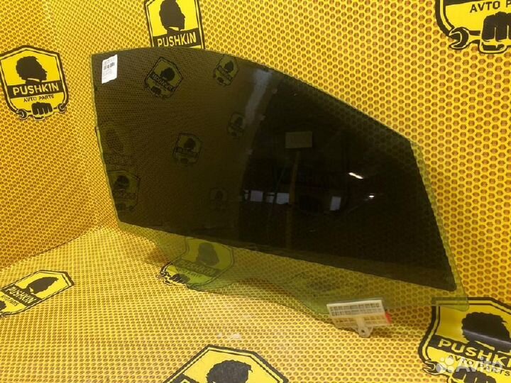 Стекло двери передней правой Kia Optima