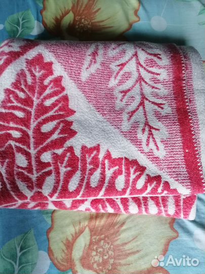 Продам одеяла шерстяные