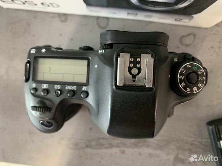 Зеркальный фотоаппарат canon 6d