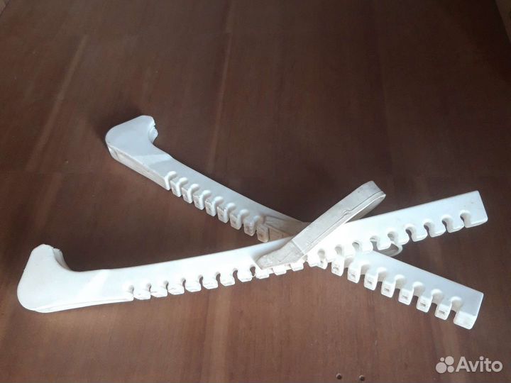 Коньки фигурные Dagmar