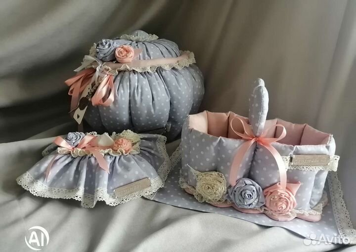 Набор, грелка, хлебница, салфетница