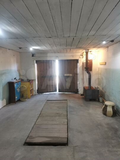 Гараж, > 30 м²