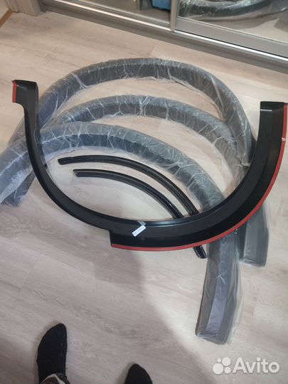 Накладки на колёсные арки