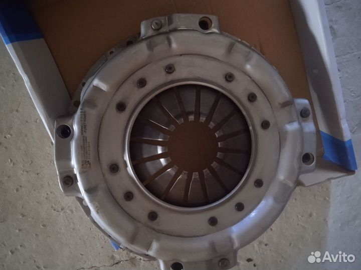 Корзина сцепления Каммингс 3,8 350мм джак,фотон