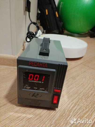 Стабилизатор напряжения Ресанта асн-1000