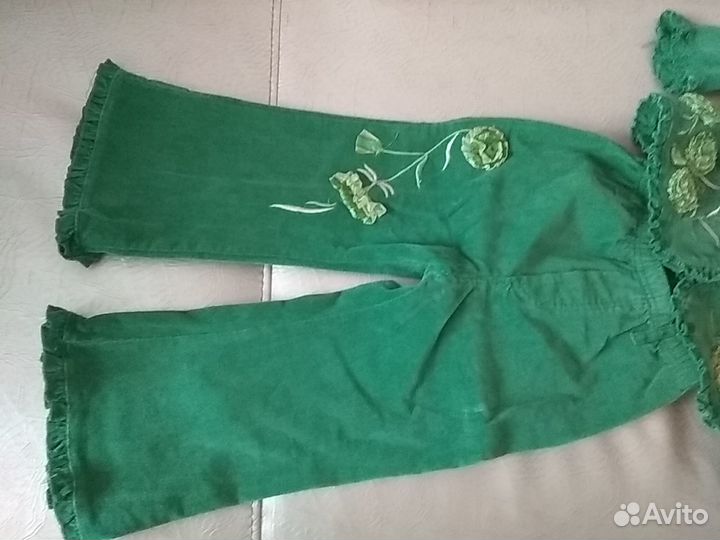 Костюм мелкий вельвет брючный для девочки (2)