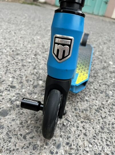 Самокат mongoose