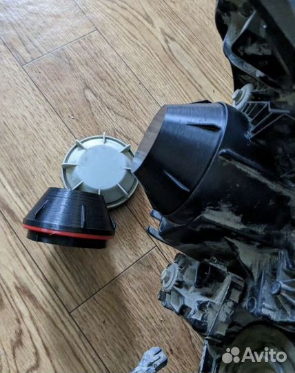 Пара: Крышки фары Avensis 2 (+20мм, рестайл)