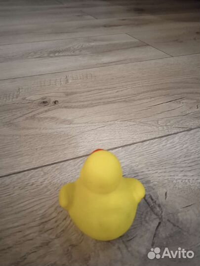Резиновая уточка пищалка