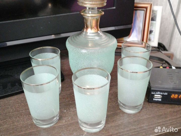 Графин со стаканами с напылением СССР и др