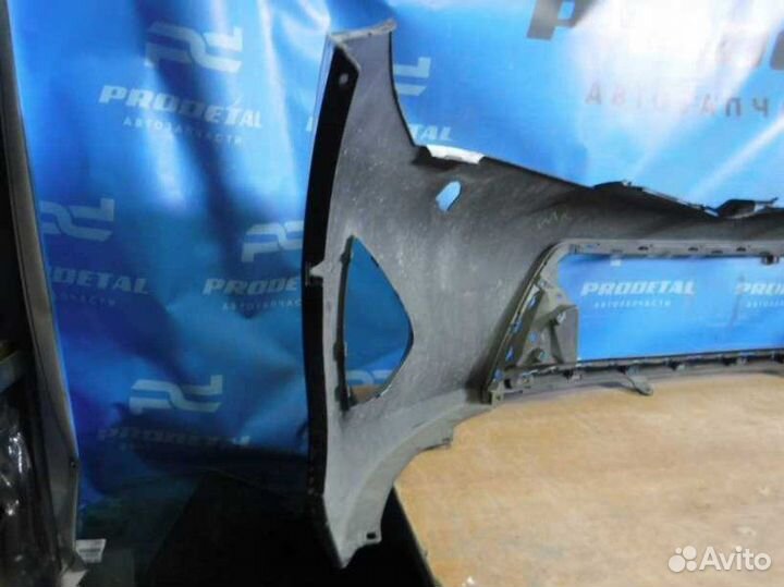 Бампер передний Toyota Auris E18