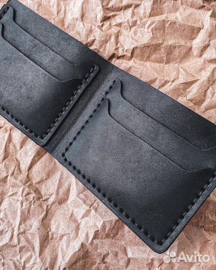 Кошелек бифолд кожаный ручной работы