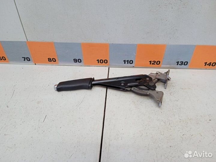 Рычаг стояночного тормоза Skoda Octavia A4 1.6