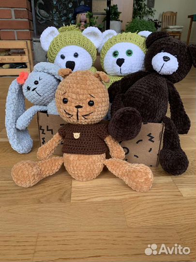 Вяжу игрушки, пледы,подушки