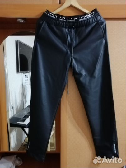 Кожаные брюки