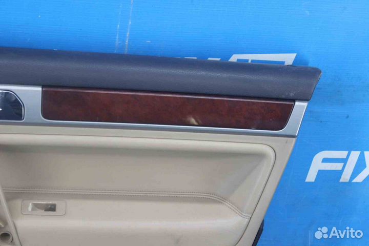 Обшивка двери Volkswagen Touareg (Фольксваген Туар