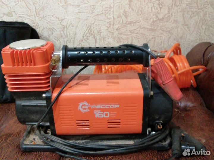 Компрессор автомобильный агрессор160