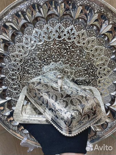 Маслёнка из серебра