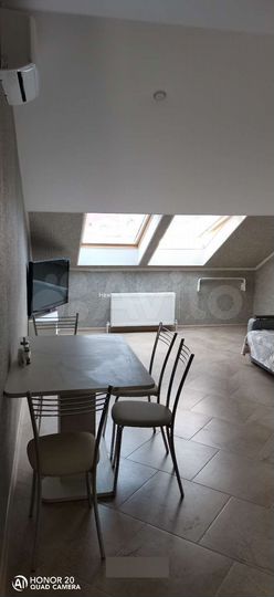 2-к. квартира, 70 м², 6/6 эт.